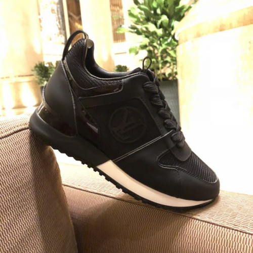 l0*is-V*t0n-run-away-sneaker-5