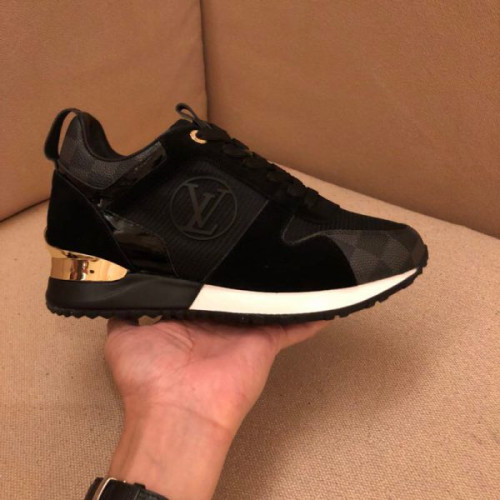 l0*is-V*t0n-run-away-sneaker-9