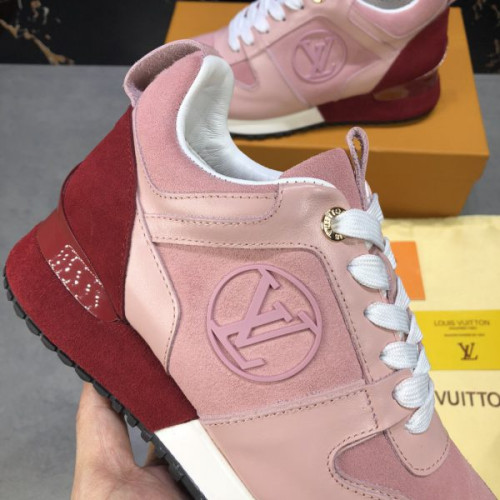 l0*is-V*t0n-run-away-sneaker