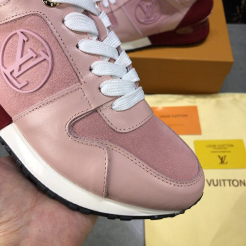 l0*is-V*t0n-run-away-sneaker