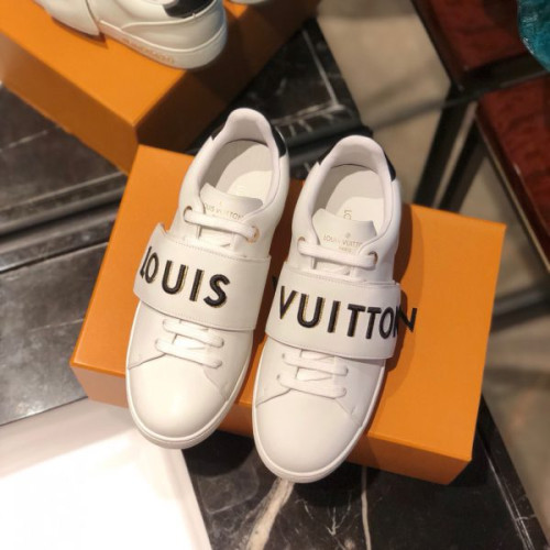 l0*is-V*t0n-shoes-11