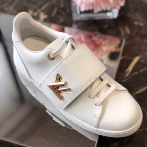 l0*is-V*t0n-shoes-154-2-5-4