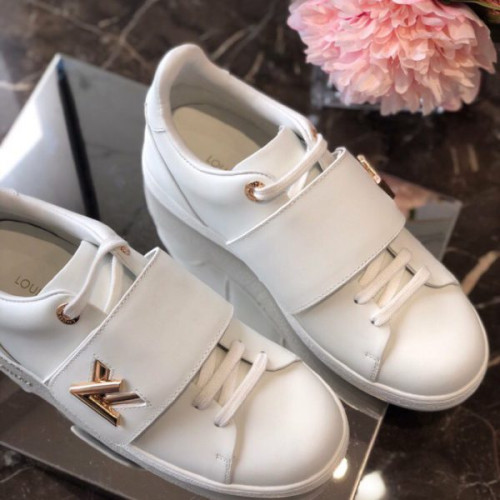 l0*is-V*t0n-shoes-154-2-5-4