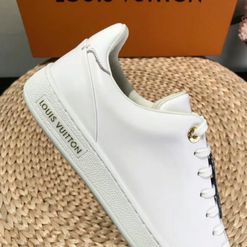 l0*is-V*t0n-shoes-154-2-5-5-6