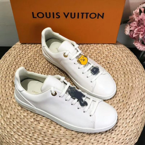 l0*is-V*t0n-shoes-154-2-5-5-6