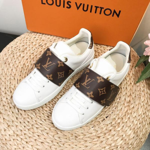 l0*is-V*t0n-shoes-154-2-5-5-8-4