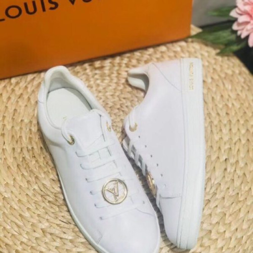 l0*is-V*t0n-shoes-154-2-5-5-8-5