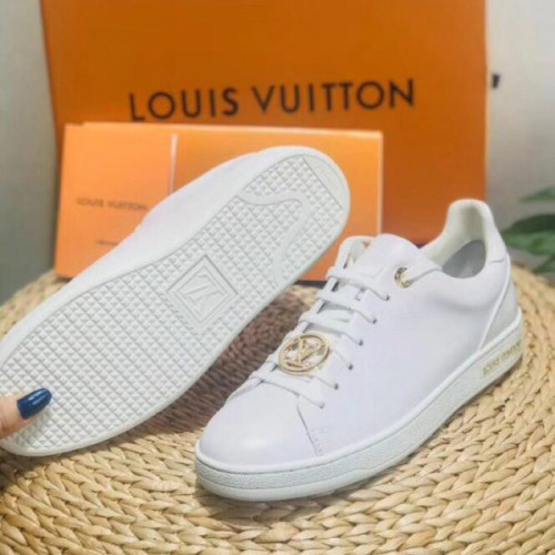 l0*is-V*t0n-shoes-154-2-5-5-8-5
