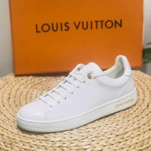 l0*is-V*t0n-shoes-154-2-5-5-8