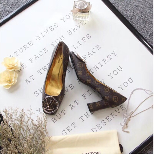 l0*is-V*t0n-shoes-2