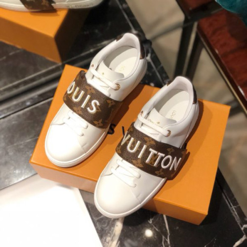 l0*is-V*t0n-shoes-49