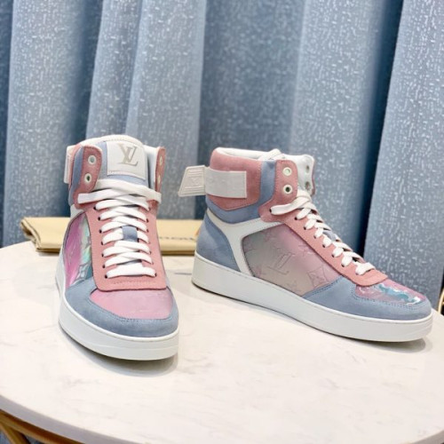 l0*is-V*t0n-shoes-5-6-7-2-3-6-4-2
