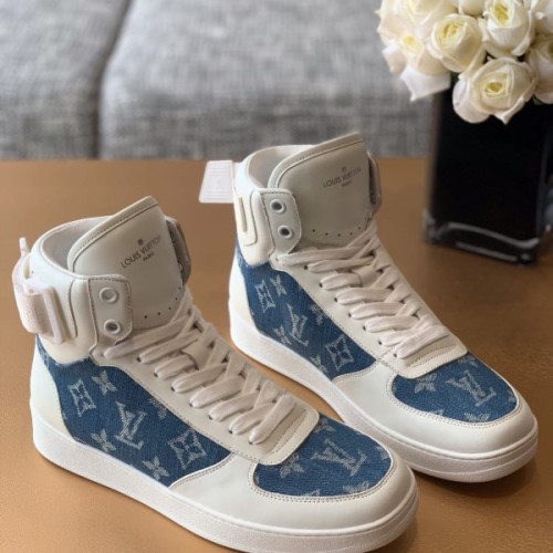 l0*is-V*t0n-shoes-5-6-7-2-3-6-4-3-2-2