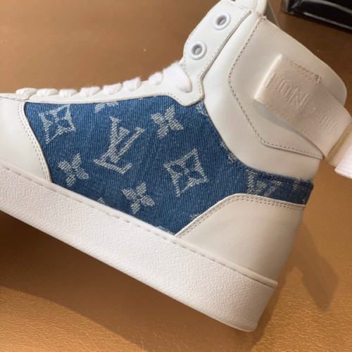 l0*is-V*t0n-shoes-5-6-7-2-3-6-4-3-2-2