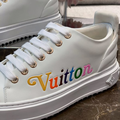 l0*is-V*t0n-shoes-5-6-7-2-3-6-4-3-2-5