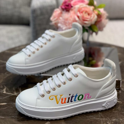 l0*is-V*t0n-shoes-5-6-7-2-3-6-4-3-2-5