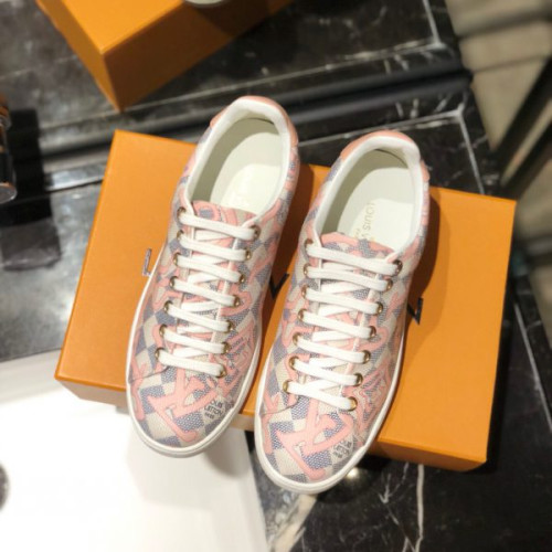l0*is-V*t0n-shoes-53