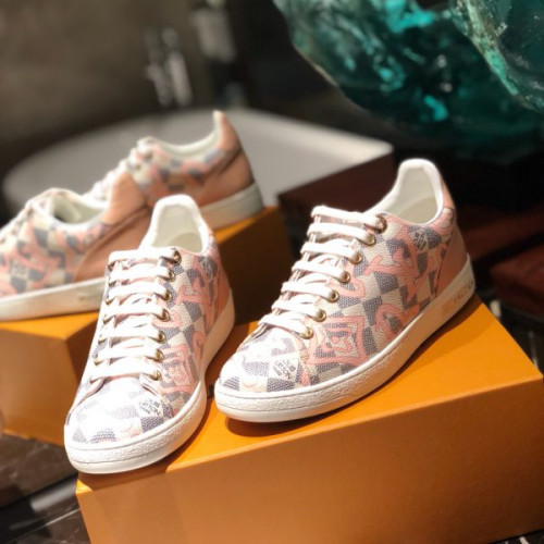 l0*is-V*t0n-shoes-53