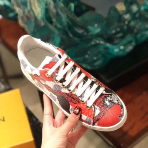 l0*is-V*t0n-shoes-54