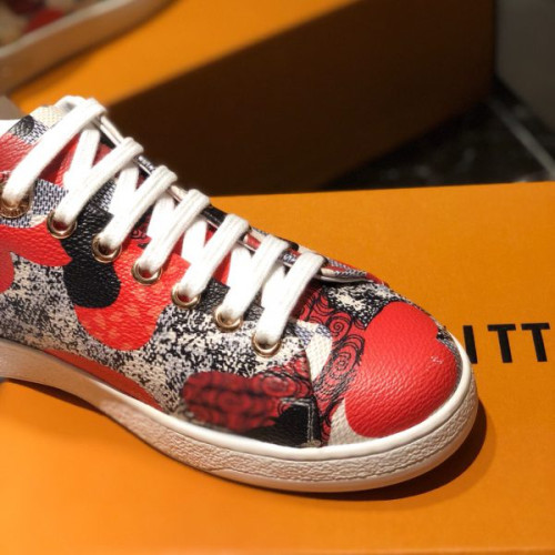 l0*is-V*t0n-shoes-54
