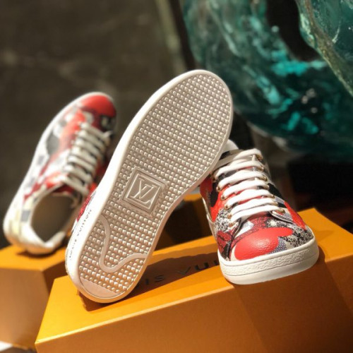 l0*is-V*t0n-shoes-54
