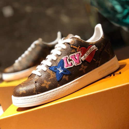l0*is-V*t0n-shoes-56