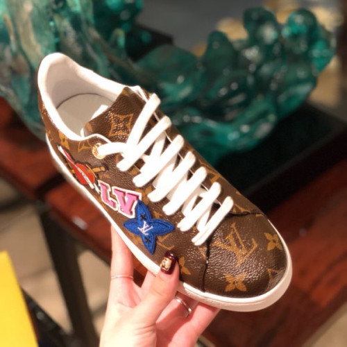 l0*is-V*t0n-shoes-56