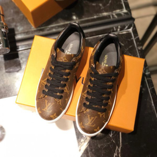 l0*is-V*t0n-shoes-58