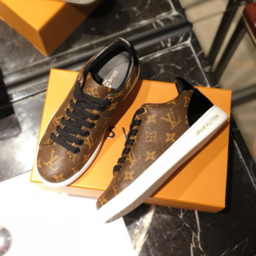 l0*is-V*t0n-shoes-58