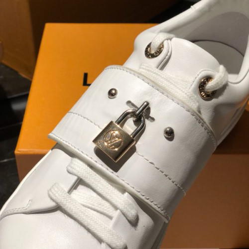 l0*is-V*t0n-shoes-59