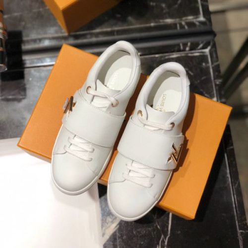 l0*is-V*t0n-shoes-60