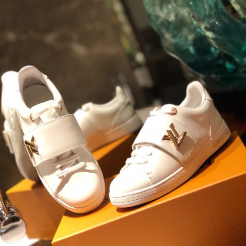 l0*is-V*t0n-shoes-60