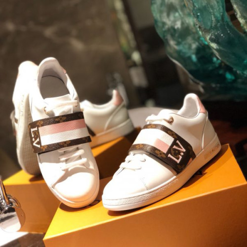 l0*is-V*t0n-shoes-61