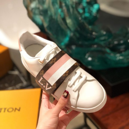 l0*is-V*t0n-shoes-61