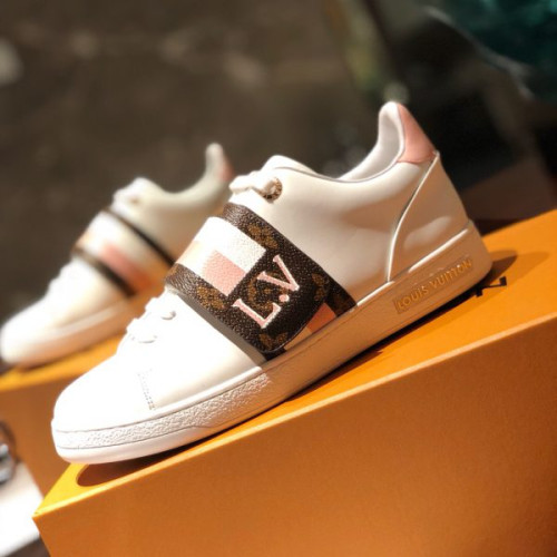 l0*is-V*t0n-shoes-61