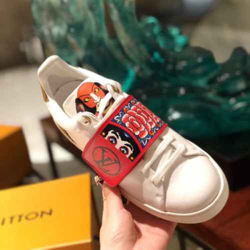 l0*is-V*t0n-shoes-64