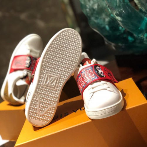 l0*is-V*t0n-shoes-64