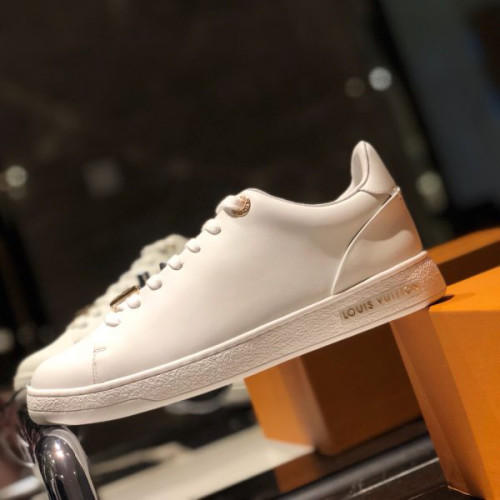 l0*is-V*t0n-shoes-65