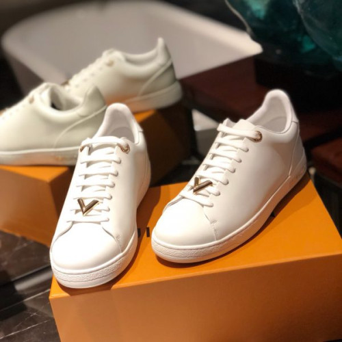 l0*is-V*t0n-shoes-65