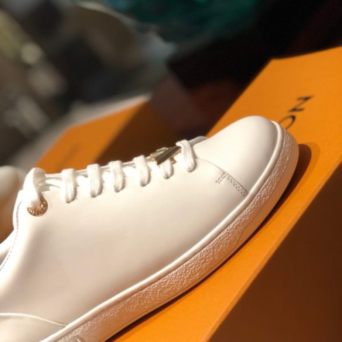 l0*is-V*t0n-shoes-65
