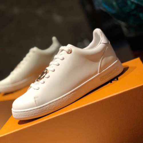 l0*is-V*t0n-shoes-66
