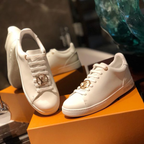 l0*is-V*t0n-shoes-66