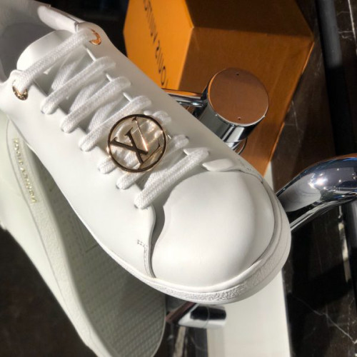 l0*is-V*t0n-shoes-66