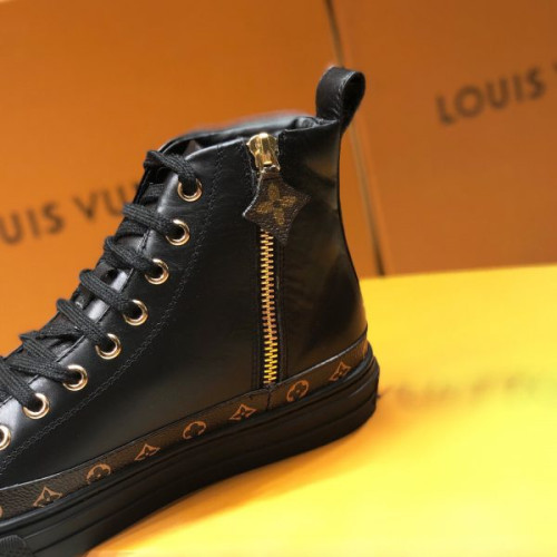 l0*is-V*t0n-shoes-68