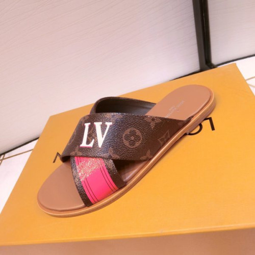l0*is-V*t0n-slippers-3