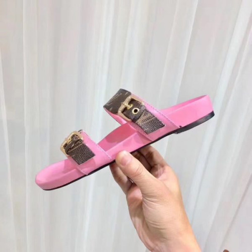 l0*is-V*t0n-slippers-8