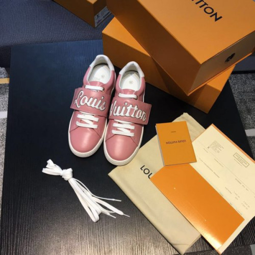 l0*is-V*t0n-sneakers-12
