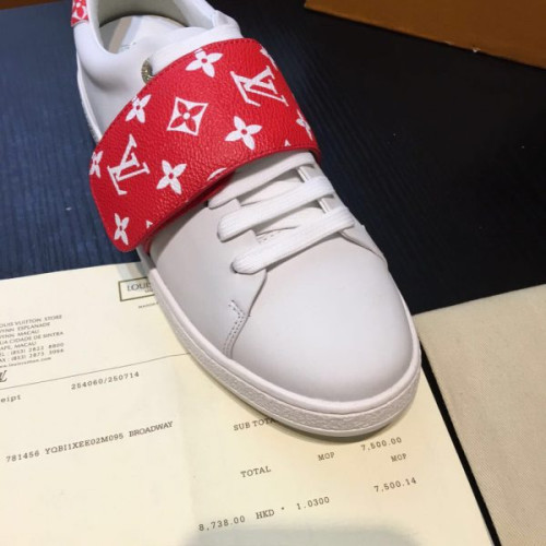 l0*is-V*t0n-sneakers-14