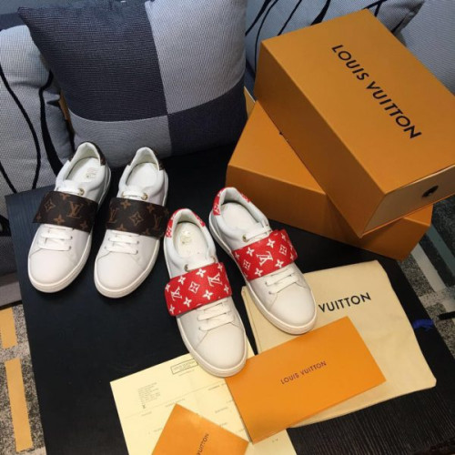 l0*is-V*t0n-sneakers-15