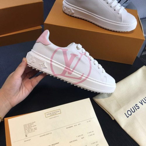 l0*is-V*t0n-sneakers-2